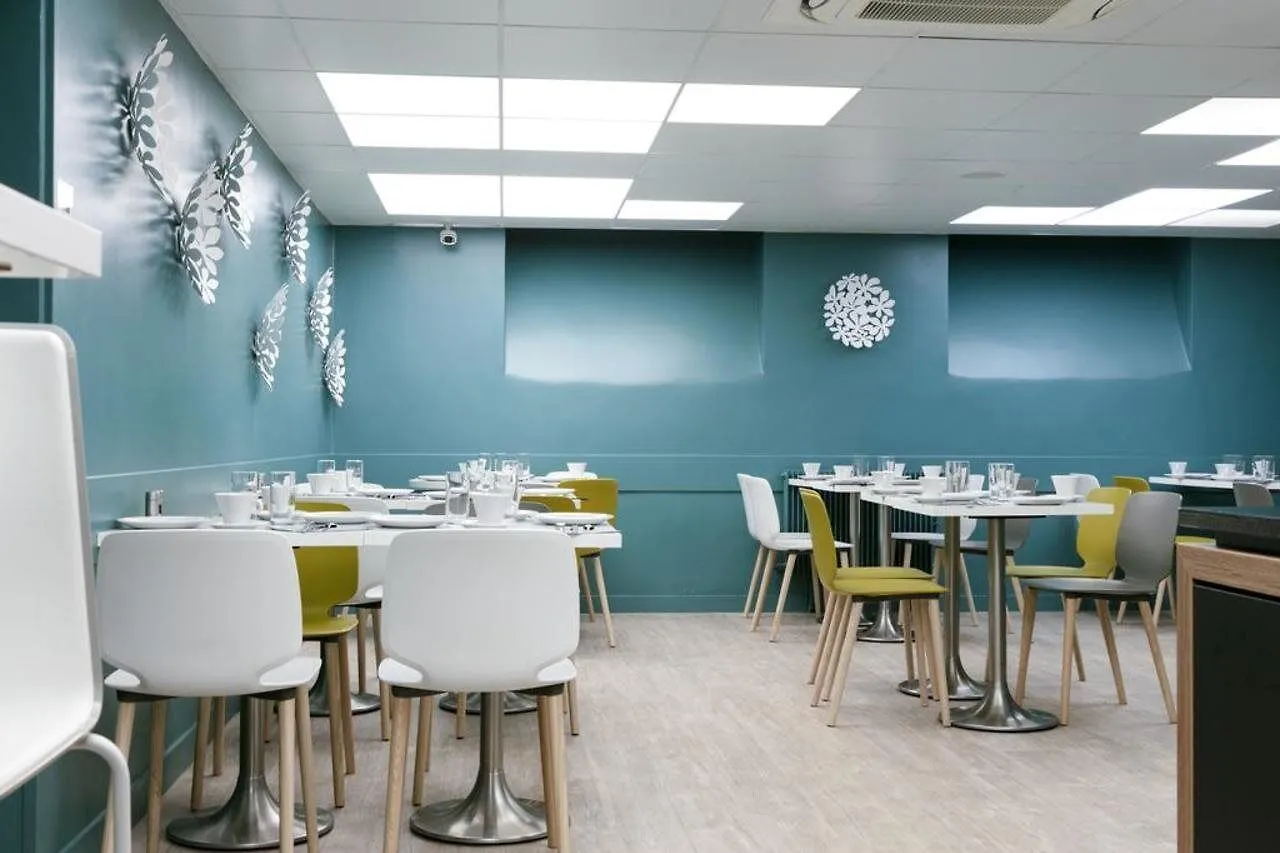 Montparnasse Alesia 3* Paříž