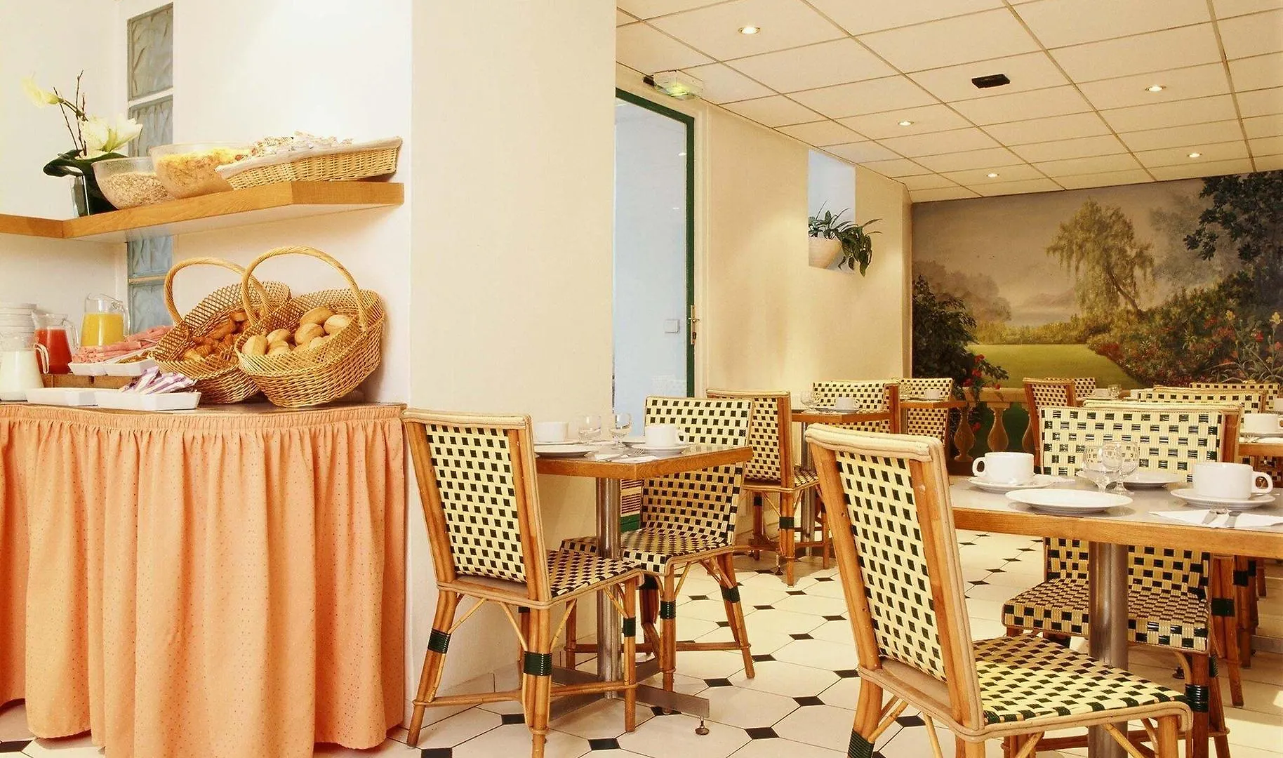 Montparnasse Alesia 3*