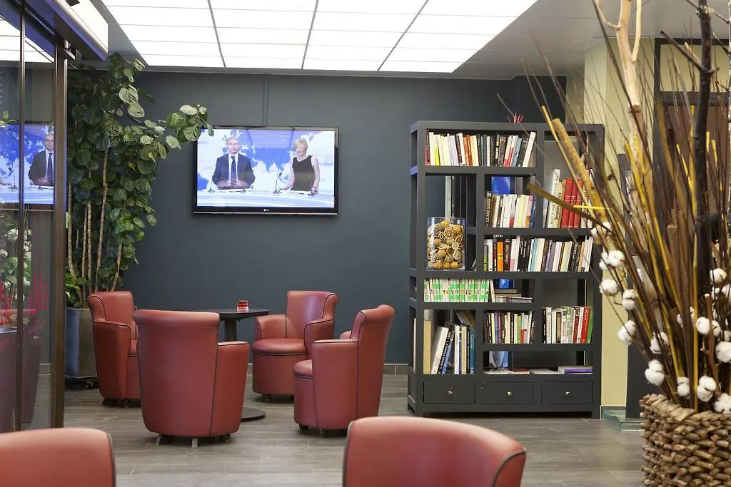 Montparnasse Alesia Hotell 3*